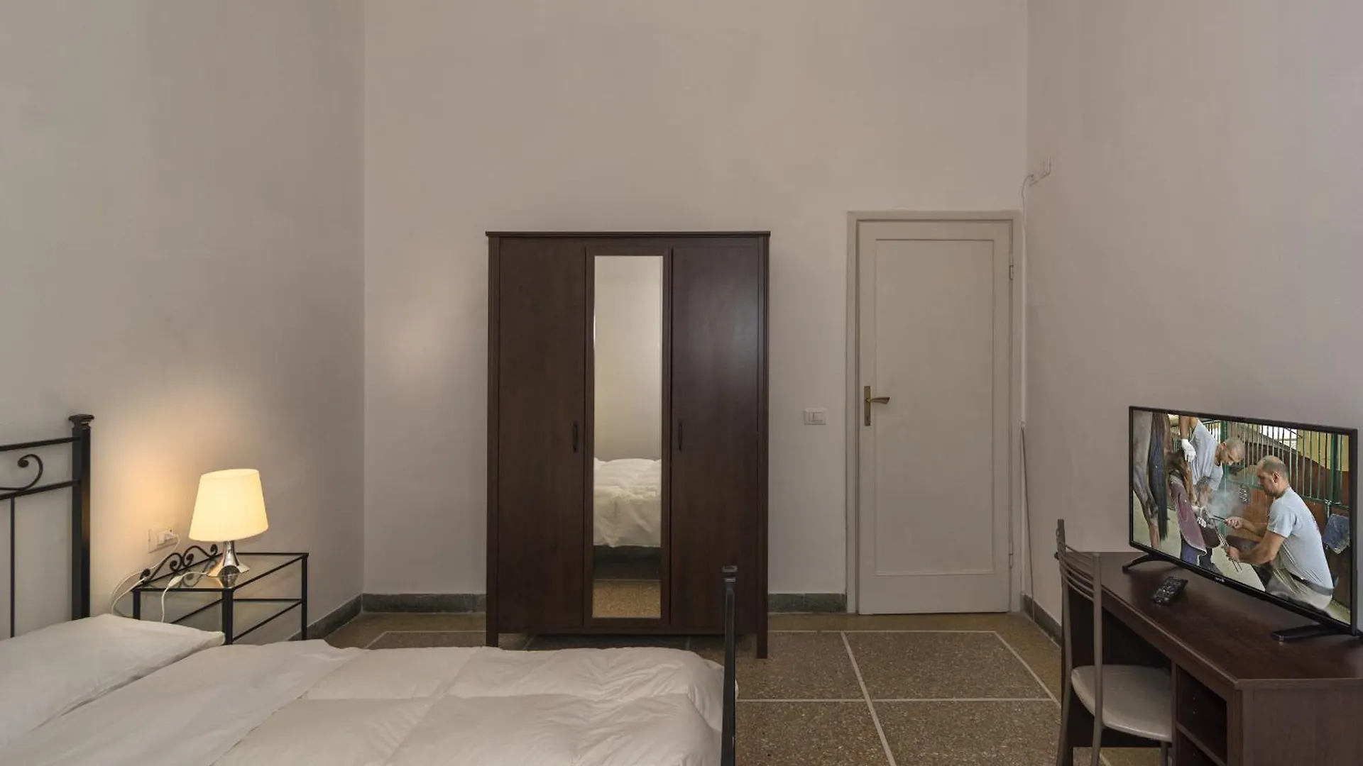 Bed & Breakfast Near It All 2 Pisa